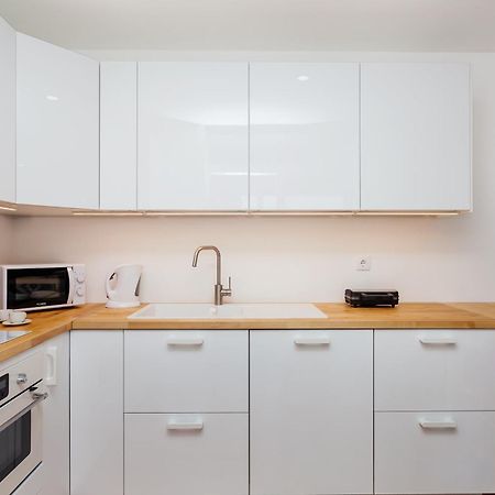 Sancha Apartment - In The Centre Near The Aliados Порто Екстериор снимка