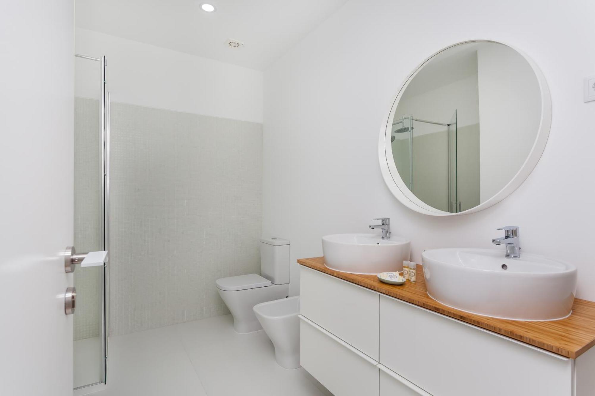 Sancha Apartment - In The Centre Near The Aliados Порто Екстериор снимка
